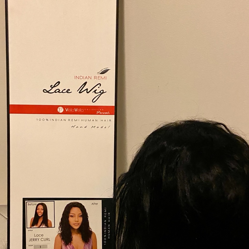 Human Lace Wig - Picture 5 of 9